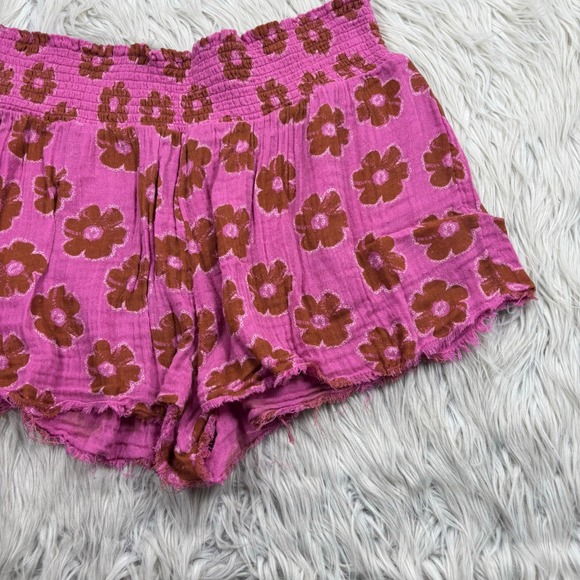 UO Out from Under Women's L Pink Floral Gauze Cotton Shorts Light Weight Beachy - Picture 2 of 5